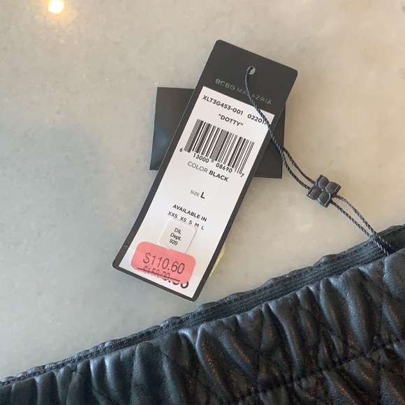 BCBG Maxazri moto skirt with zippered pockets - Picture 4 of 4